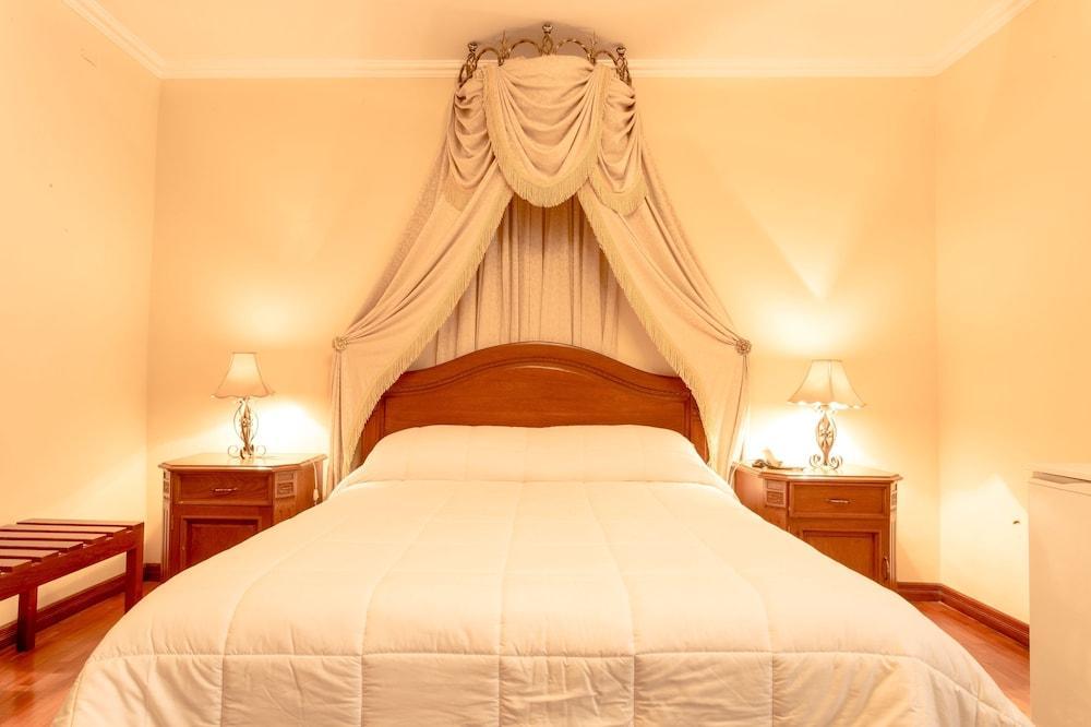 Hotel Independencia Сукре Екстериор снимка