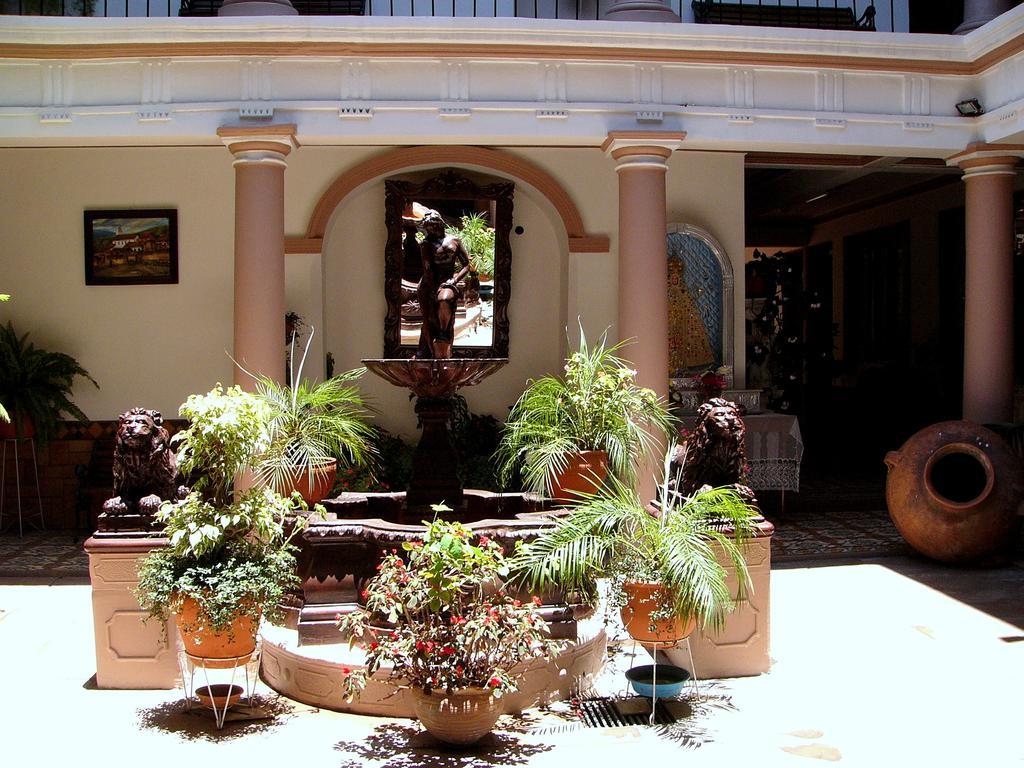 Hotel Independencia Сукре Стая снимка